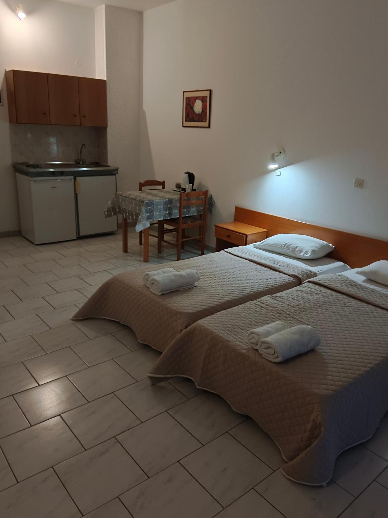 Pyrgos Hotel Apartments Kremastí Exteriér fotografie